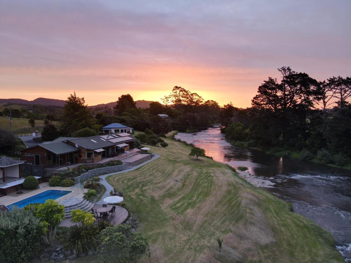 Te Awa Lodge Paihia Buitenkant foto