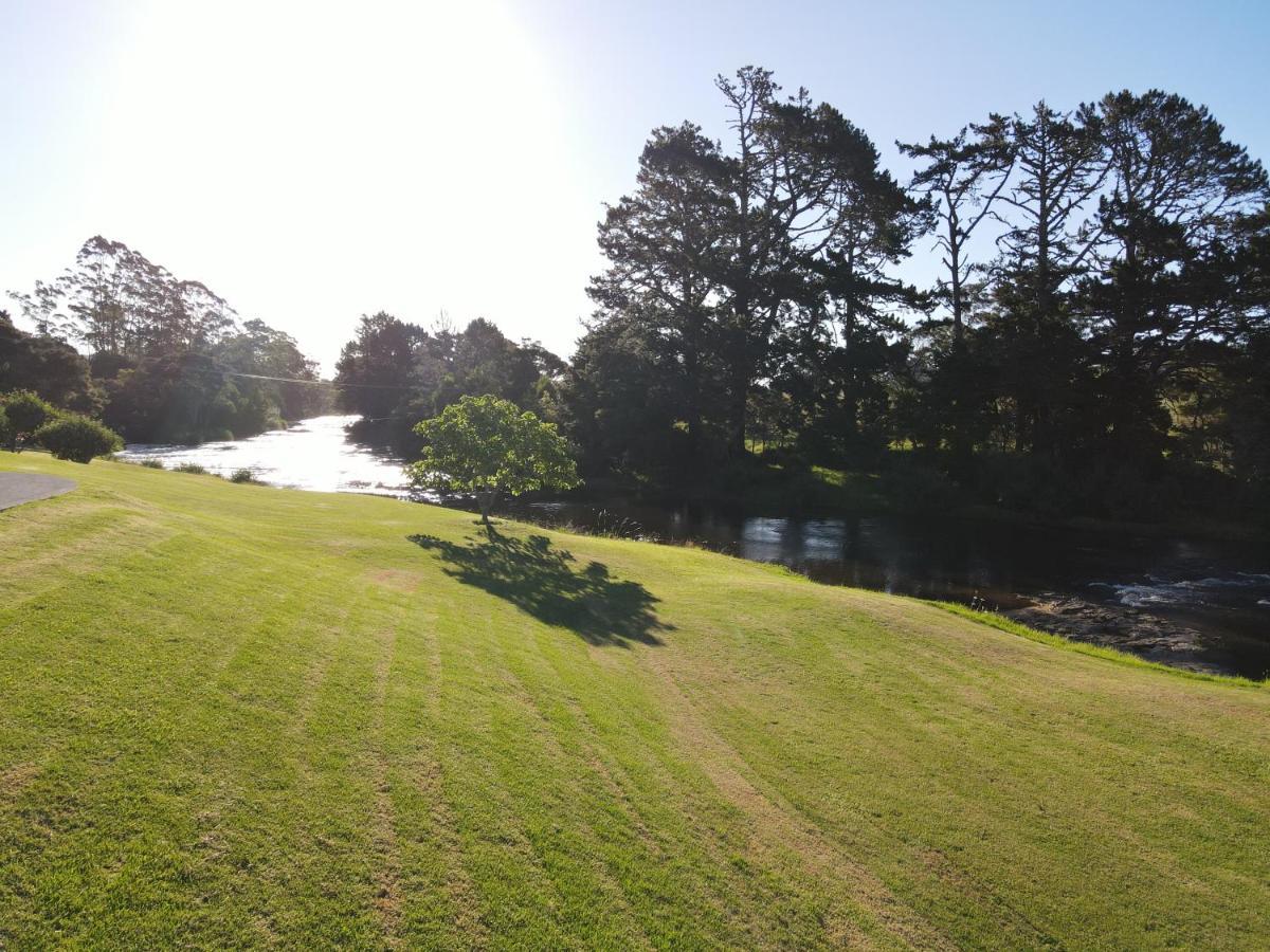 Te Awa Lodge Paihia Buitenkant foto