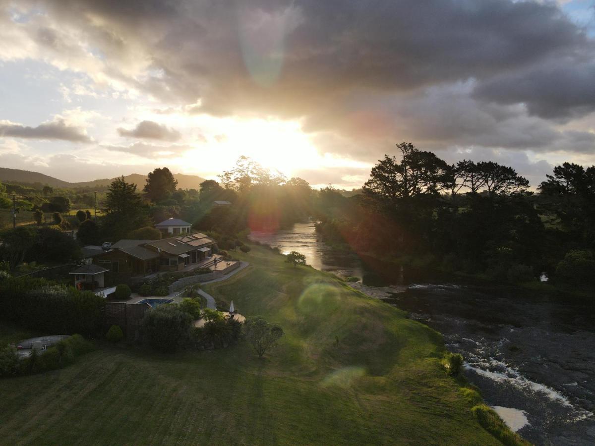 Te Awa Lodge Paihia Buitenkant foto