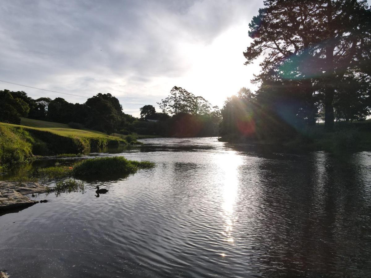 Te Awa Lodge Paihia Buitenkant foto