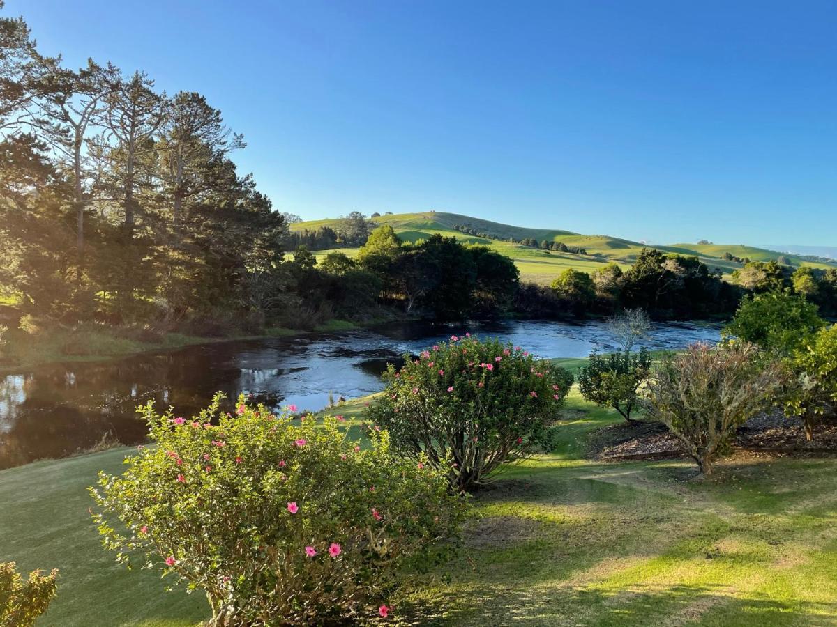 Te Awa Lodge Paihia Buitenkant foto