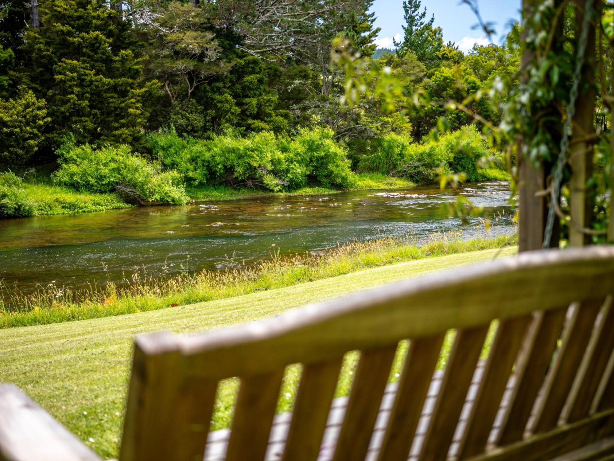 Te Awa Lodge Paihia Buitenkant foto