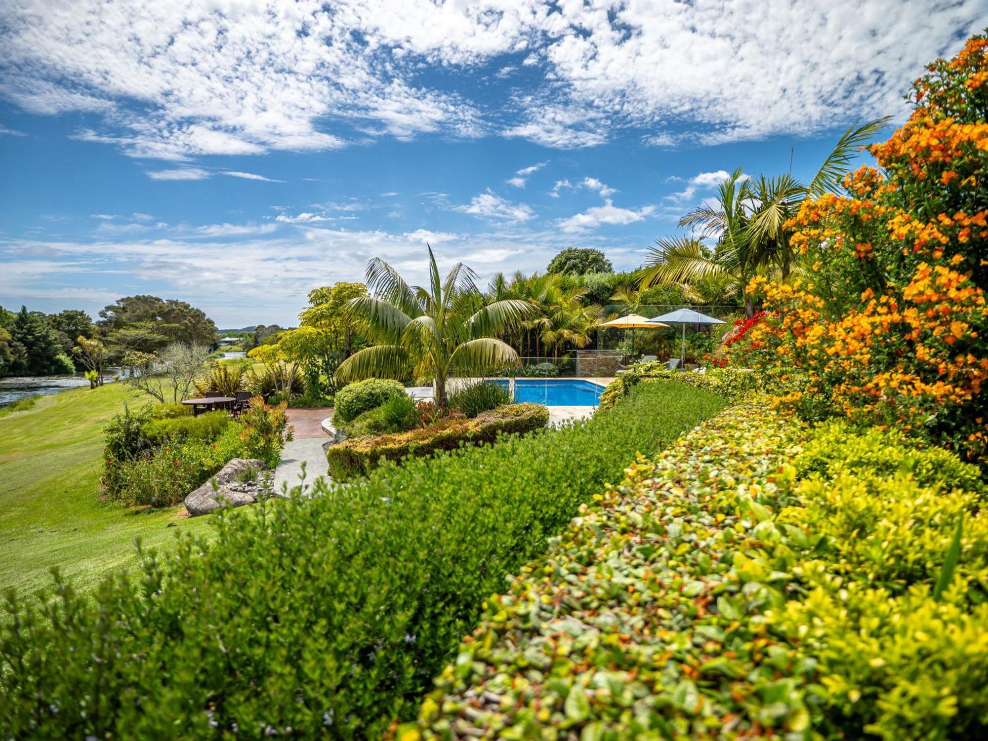 Te Awa Lodge Paihia Buitenkant foto