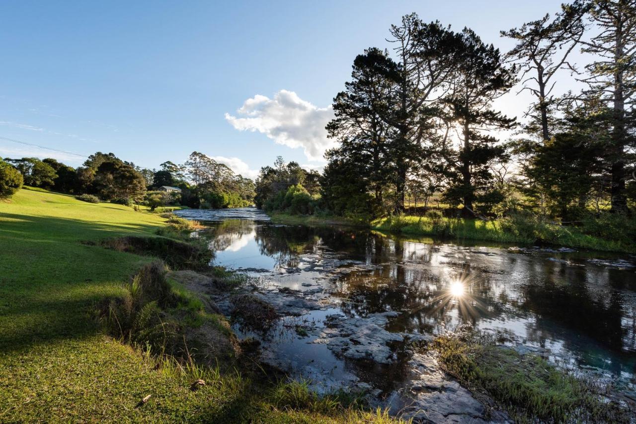 Te Awa Lodge Paihia Buitenkant foto